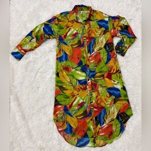 Live 4 Truth Vibrant Leaf Print women’s Shirt